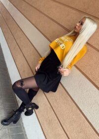 Индивидуалка Софья +7(931)366-28-01 с 2 размером груди предлагает профессиональные секс и интим услуги возле метро Старая Деревня в городе Санкте-Петербург - фото 2